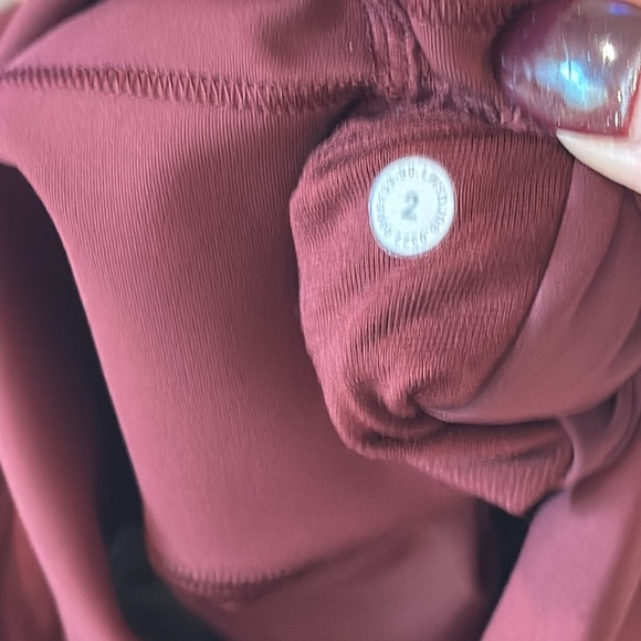 Lululemon Wunder Train High-Rise Tight 28" size 2 NWT red Merlot - Picture 3 of 6